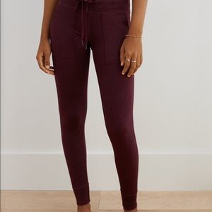 Aerie XS pocket and cuff leggings